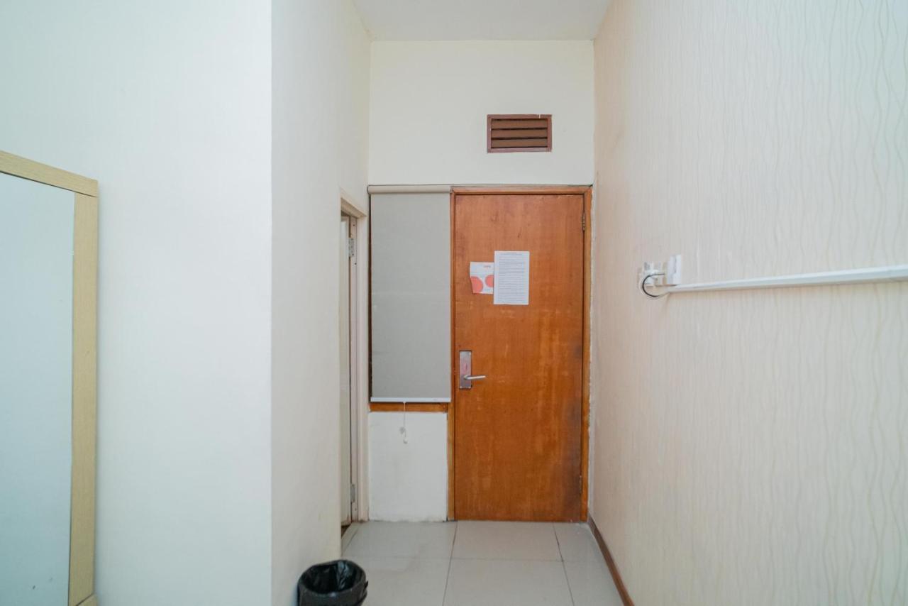 Reddoorz Near Flyover Arjosari Маланг Екстериор снимка
