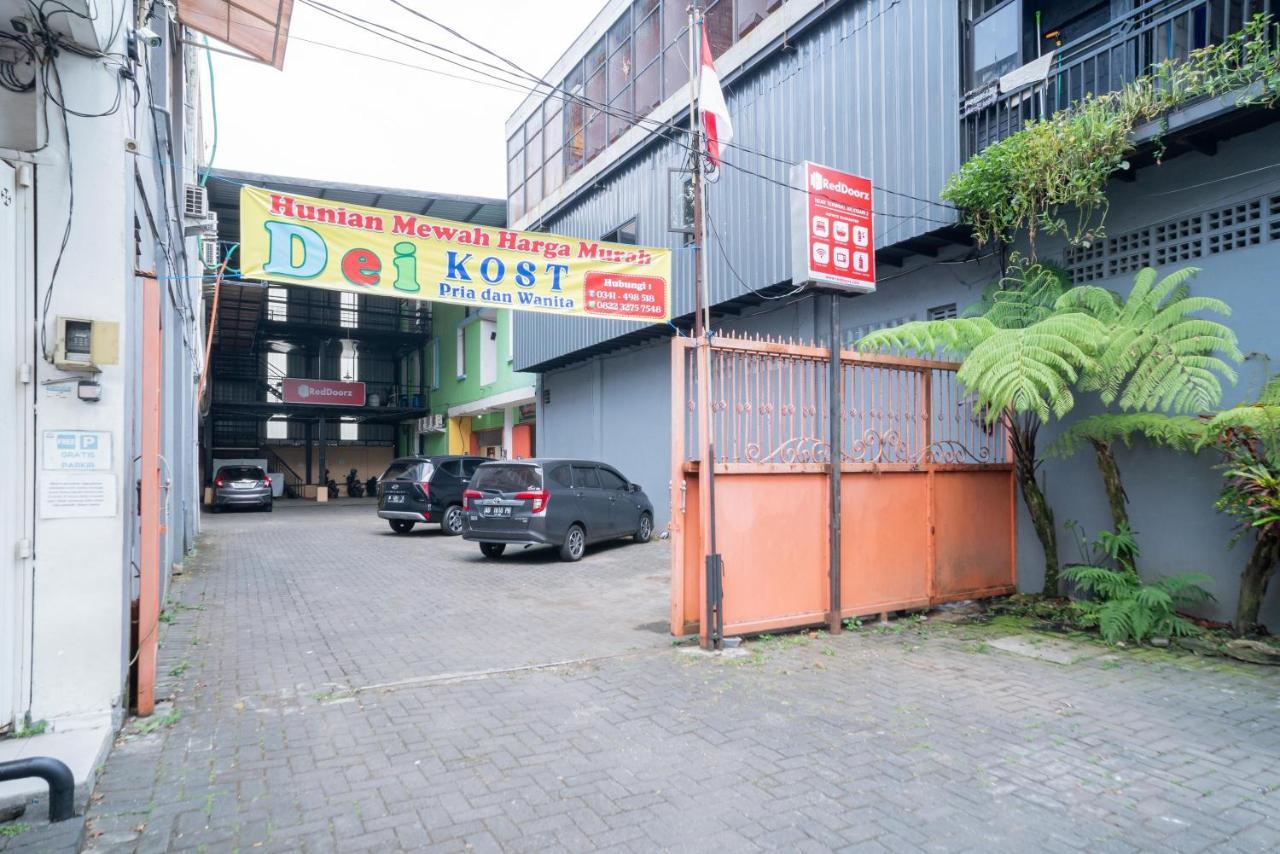 Reddoorz Near Flyover Arjosari Маланг Екстериор снимка